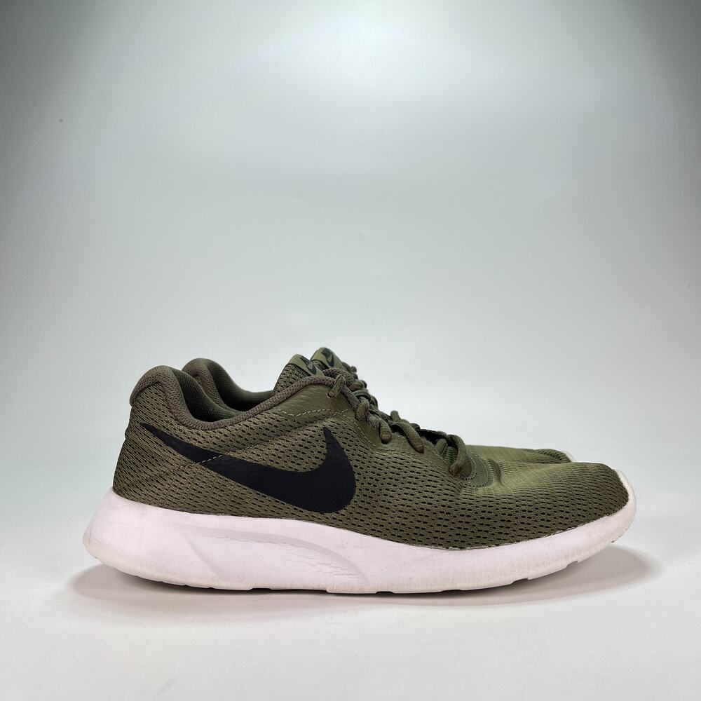Nike Tanjun Medium Olive Black Casual Sneakers Shoes 812654-200 Men's Size 10
